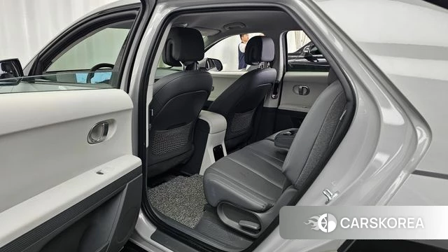 Hyundai Ionic 5 2023 Серебристо-серый из Кореи, фото 3