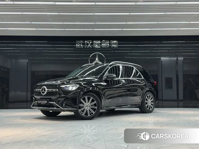Mercedes-Benz GLE (import) 2024 Черный из Китая, фото 3