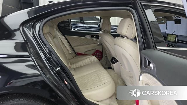 Genesis G70 2019 Черный из Кореи, фото 3