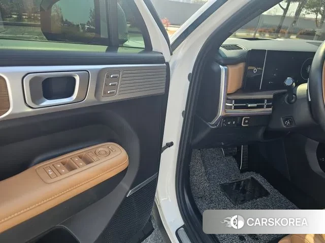 Hyundai Santa Fe (MX5) 2023 Белый из Кореи, фото 3