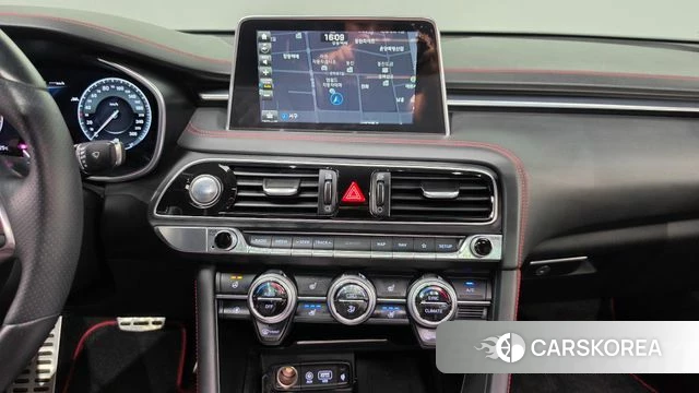 Genesis G70 2019 Черный из Кореи, фото 3