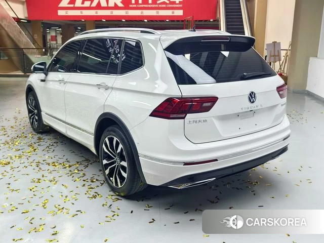Volkswagen Tiguan L 2021 Белый из Китая, фото 3