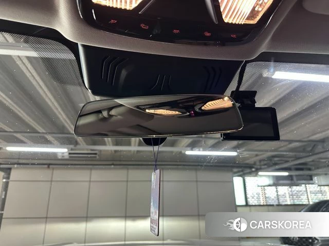 BMW X7 (G07) 2021 Белый из Кореи, фото 3