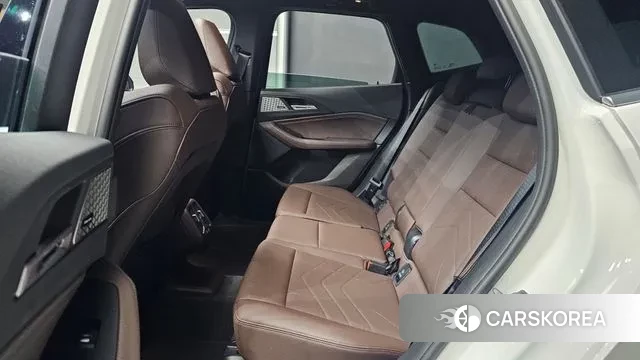 BMW 2 Series Active Tourer (U06) 2023 Белый из Кореи, фото 3