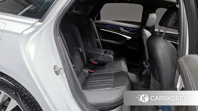 Audi A6 (C8) 2021 Белый из Кореи, фото 3