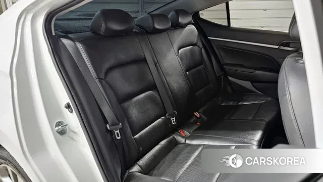 Hyundai Avante AD 2018 Белый из Кореи, фото 3