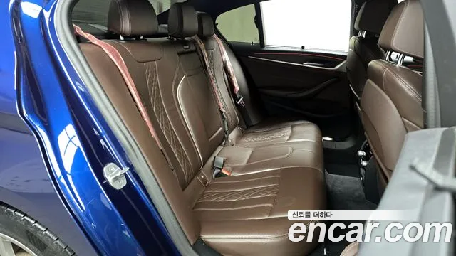 BMW 5 Series (G30) id 2854971 из Кореи 3