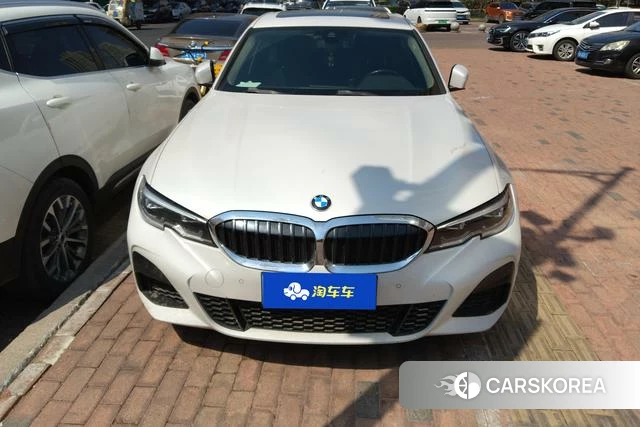 BMW 3 series 2022 Белый из Китая, фото 3