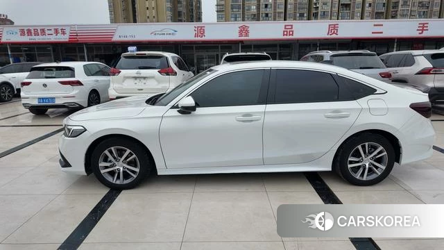 Honda Civic 2023 Белый из Китая, фото 3