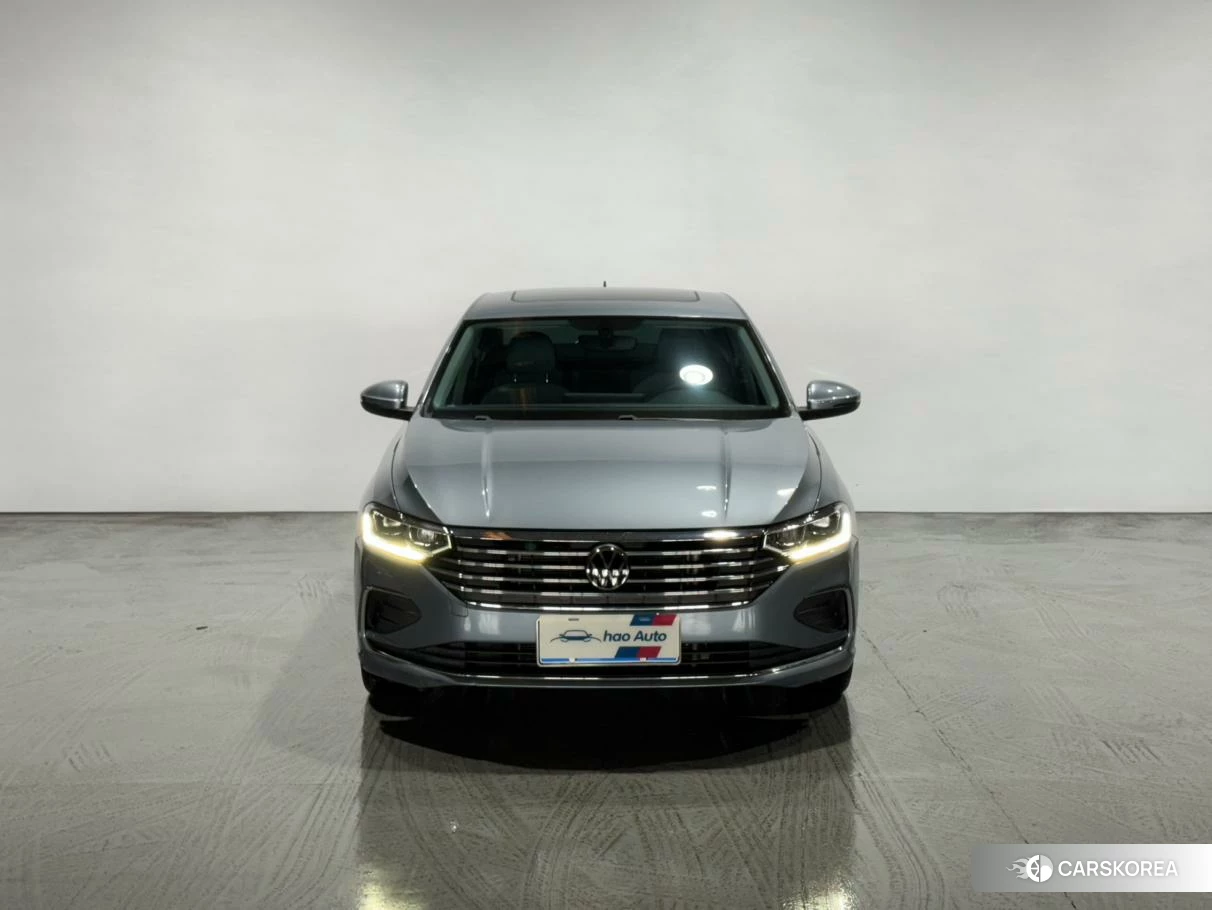 Volkswagen Lavida 2022 Синий из Китая, фото 3