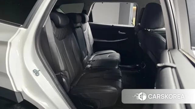 Hyundai The New Santa Fe 2023 Белый из Кореи, фото 3