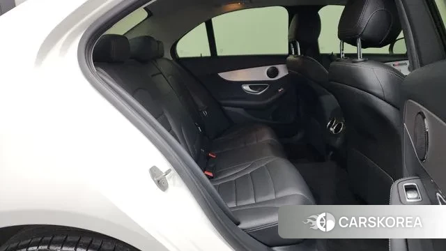 Mercedes-Benz C-Class W205 2020 Белый из Кореи, фото 3