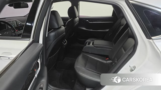 Hyundai Grandeur IG 2019 Белый из Кореи, фото 3
