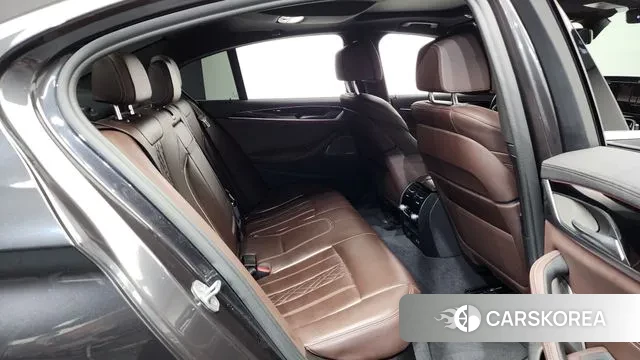 BMW 5 Series (G30) 2021 Серый из Кореи, фото 3