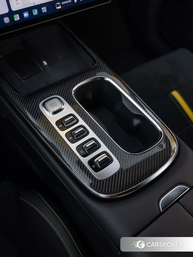 Xiaomi Car Xiaomi SU7 Ultra 2025 Желтый из Китая, фото 3