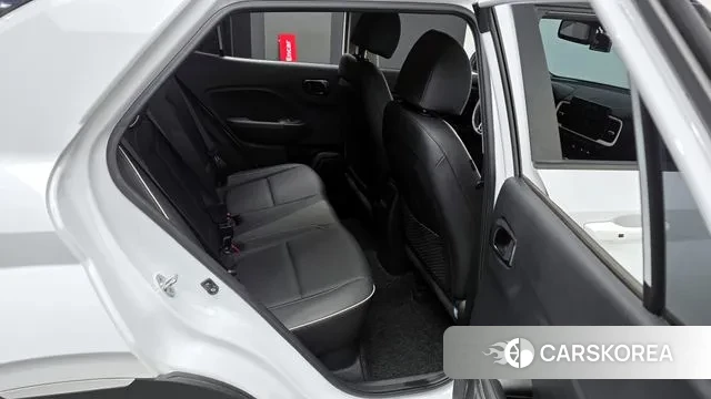 Hyundai Venue 2021 Белый из Кореи, фото 3