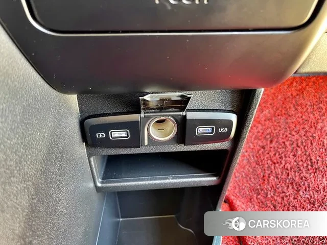 Hyundai Staria 2021 Черный из Кореи, фото 3