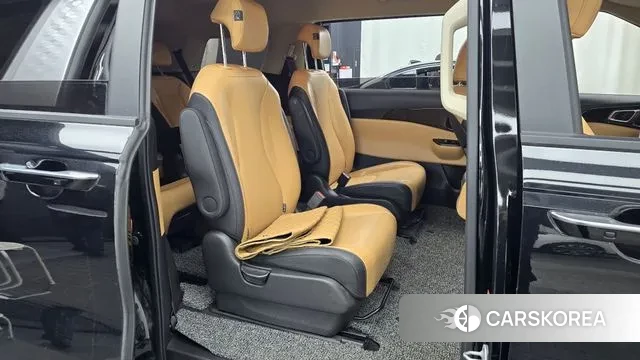 Kia Carnival 4th generation 2022 Черный из Кореи, фото 3