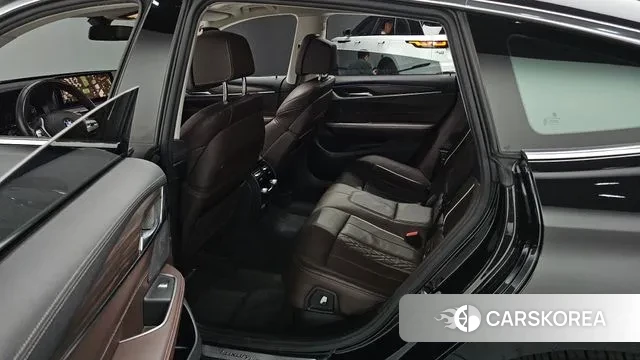 BMW 6 Series GT (G32) 2021 Черный из Кореи, фото 3