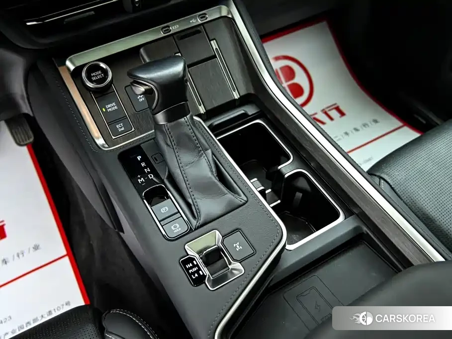 Lexus GX 2025 Черный из Китая, фото 3