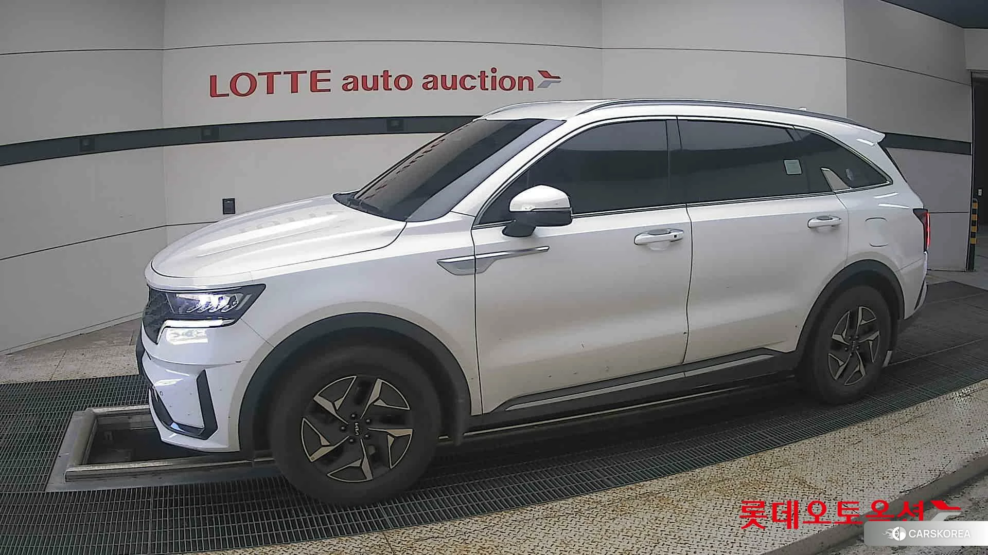 Kia Sorento Hybrid 2023 Белый из Кореи, фото 3