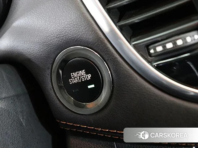 Chevrolet (GM Daewoo) The New Trax 2020 Белый из Кореи, фото 3