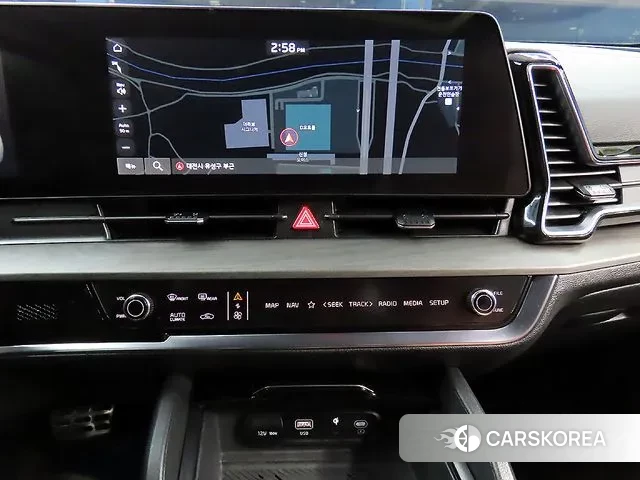 Kia Sportage 5th Generation Hybrid 2024 Белый из Кореи, фото 3