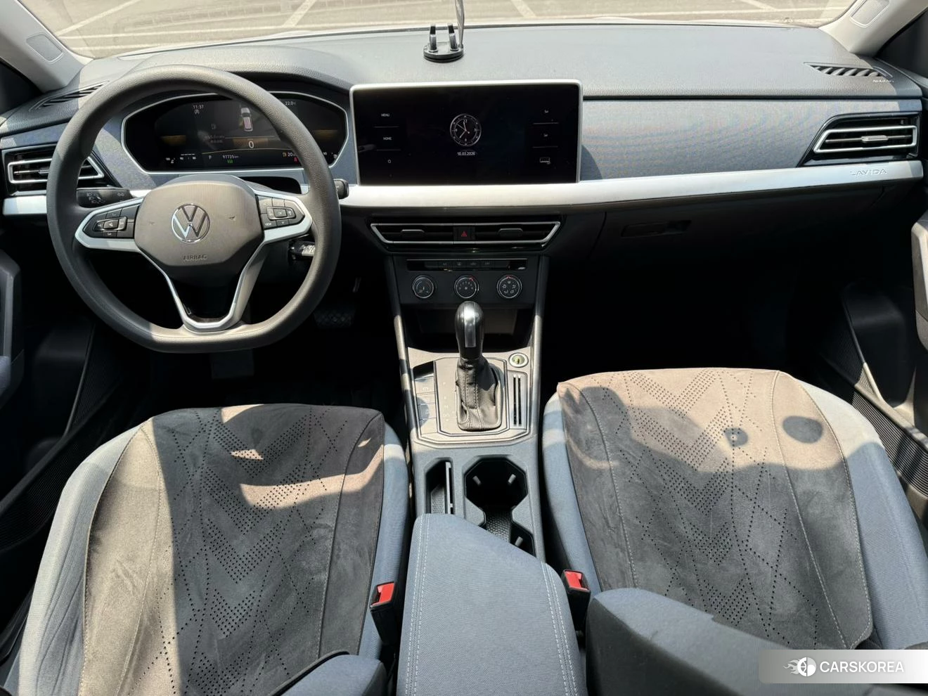 Volkswagen Lavida 2021 Белый из Китая, фото 3
