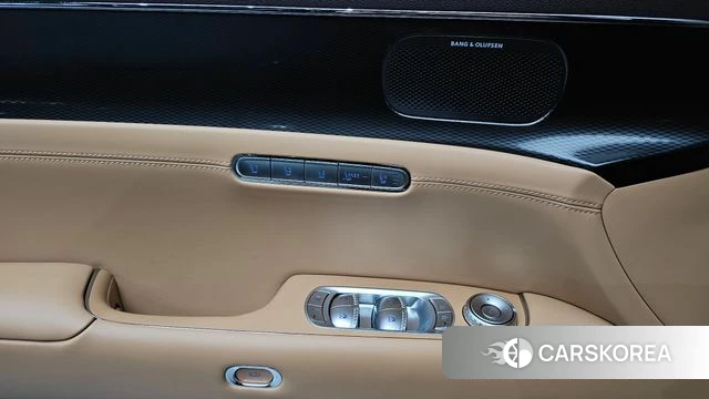 Genesis G90 (RS4) 2024 Черный из Кореи, фото 3