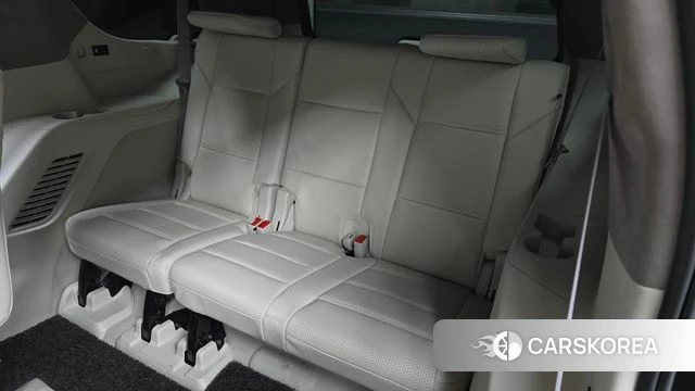 Cadillac Escalade 5th Generation 2023 Черный из Кореи, фото 3
