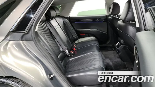 Hyundai Grandeur (GN7) 2023 Песочный из Кореи, фото 3