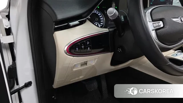 Genesis GV70 2021 Белый из Кореи, фото 3