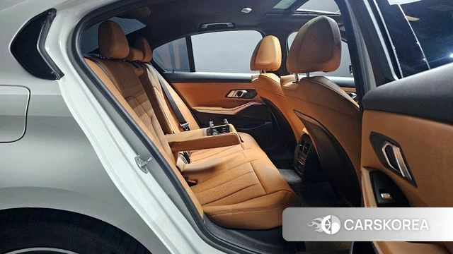 BMW 3 Series (G20) 2024 Белый из Кореи, фото 3