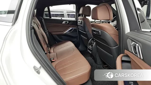 BMW X6 (G06) 2021 Белый из Кореи, фото 3