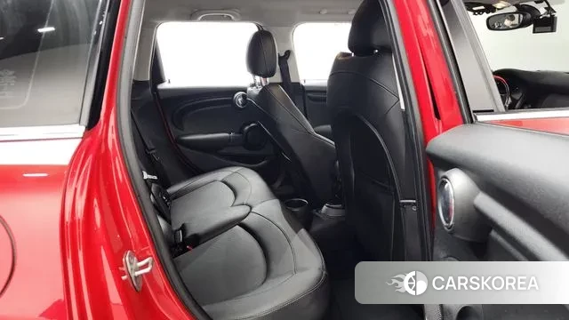 Mini Cooper 2019 Красный из Кореи, фото 3