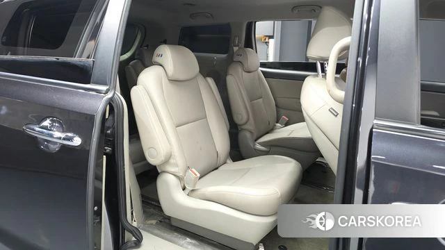 Kia The New Carnival 2018 Серый из Кореи, фото 3