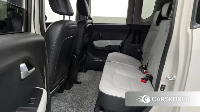 Kia The New Kia Ray 2023 Жемчужный цвет из Кореи, фото 3