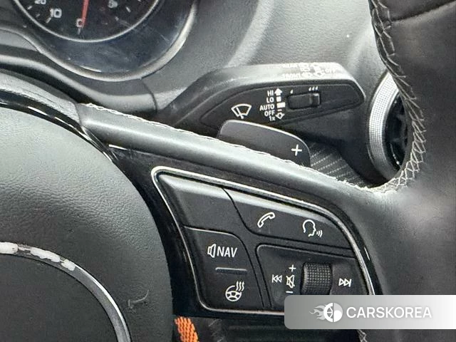 Audi Q2L 2023 Синий из Китая, фото 3