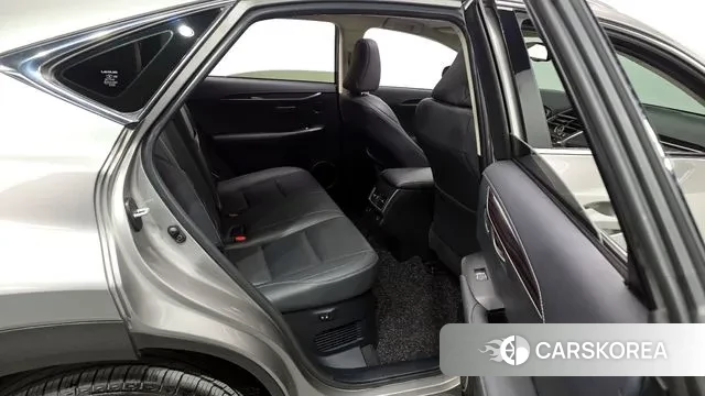 Lexus NX300h 2021 Серебряный из Кореи, фото 3