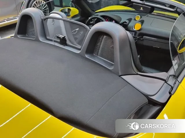 Porsche 718 Boxster 2019 Желтый из Кореи, фото 3