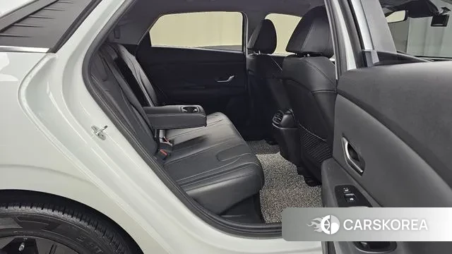 Hyundai Avante Hybrid (CN7) 2020 Белый из Кореи, фото 3