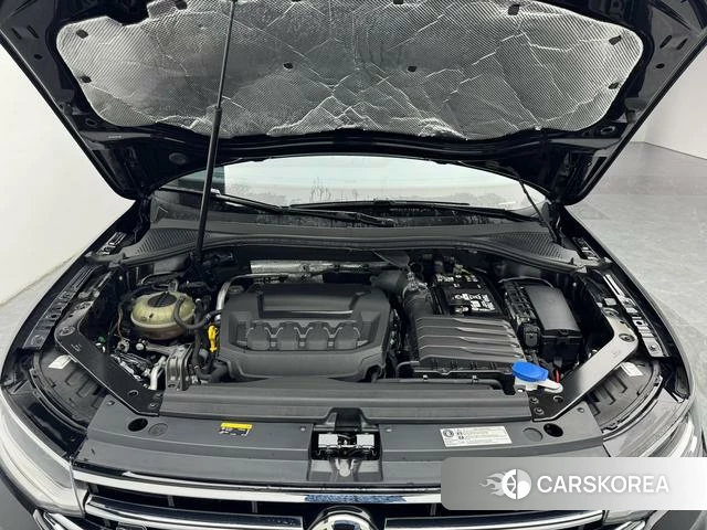 Volkswagen Tiguan L 2022 Черный из Китая, фото 3