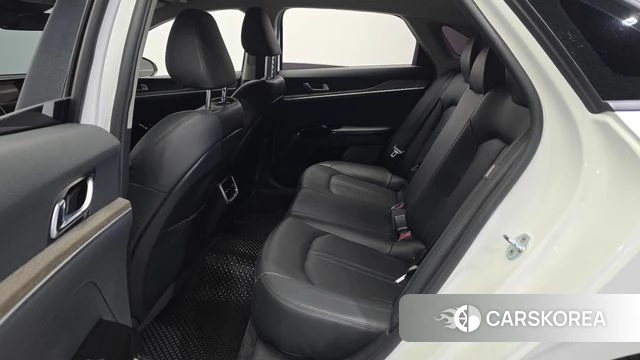 Kia K5 3rd generation 2021 Белый из Кореи, фото 3