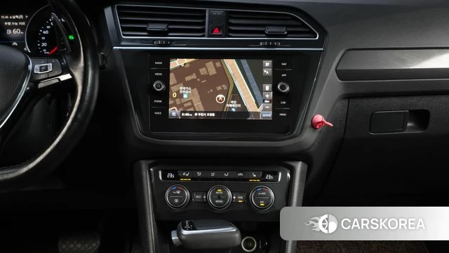 Volkswagen Tiguan second Generation 2020 Белый из Кореи, фото 3