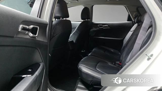 Kia Sportage 5th Generation 2022 Белый из Кореи, фото 3