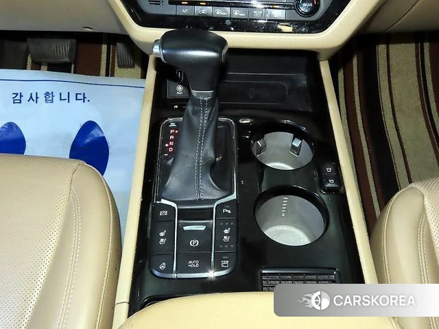 Kia The New Carnival 2019 Белый из Кореи, фото 3