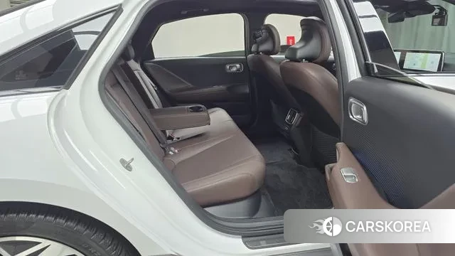 Hyundai Ionic 6 2023 Белый из Кореи, фото 3