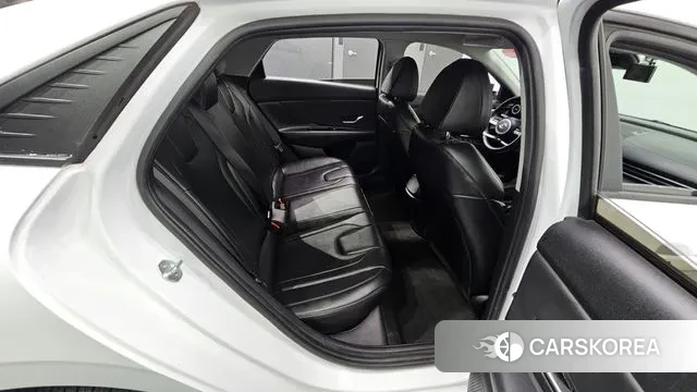 Hyundai Avante (CN7) 2021 Белый из Кореи, фото 3