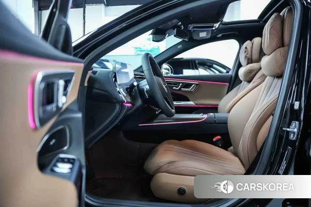 Mercedes-Benz E-class 2024 Черный из Китая, фото 3