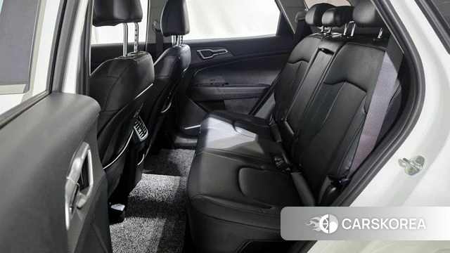 Kia Sportage 5th Generation Hybrid 2021 Белый из Кореи, фото 3